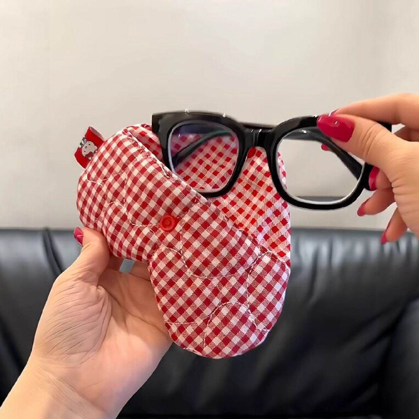 Kawaii Hello Kitty Glasses Sto – Travel Accessories Organizer Case recenzja i cena
